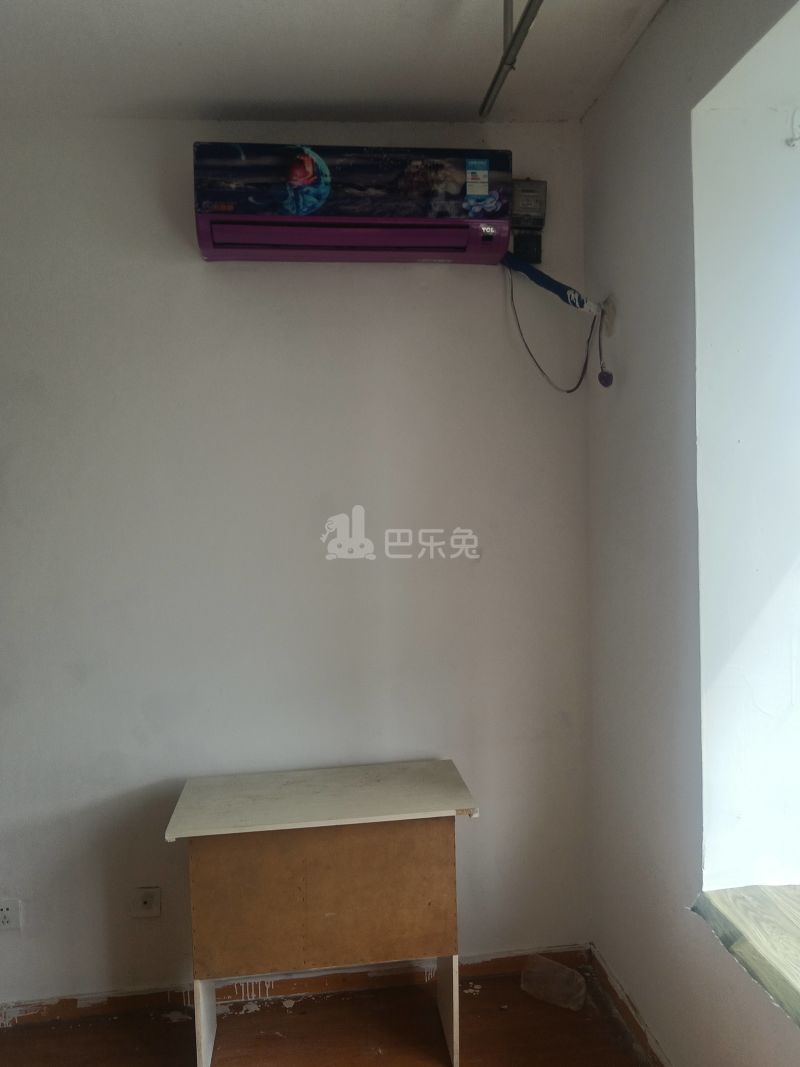 鹤鸣新苑一村4221559卧室图1