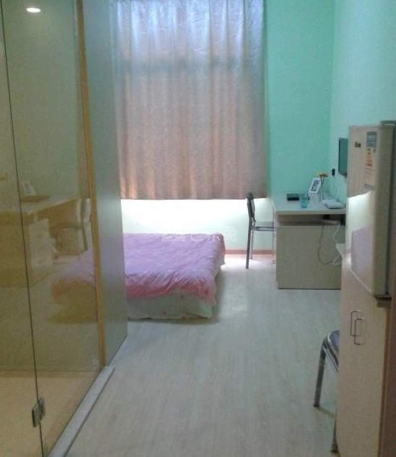 米多公寓（湖山路店）4278709卧室图2