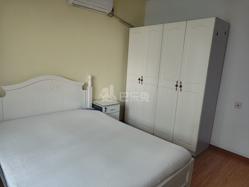 云翔佳苑（嘉年路650弄）4283349卧室图2