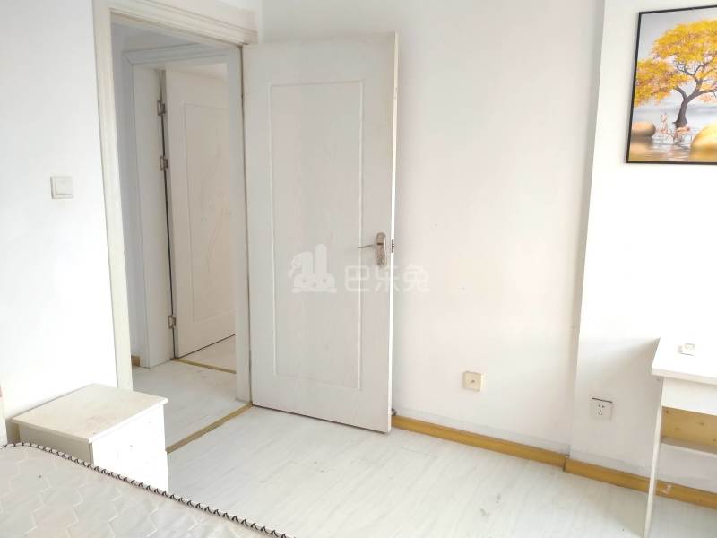 佘北家园丽雅苑4291126卧室图3