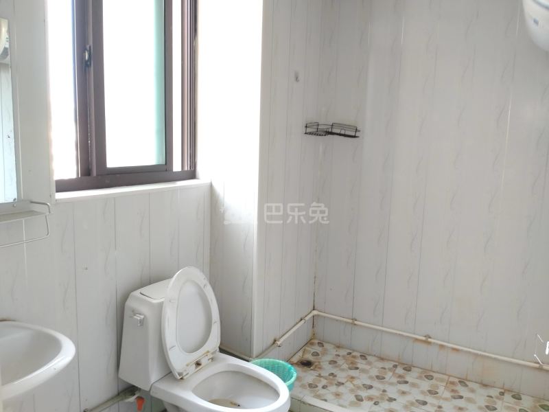 佘北家园丽雅苑4291126卫生间图6