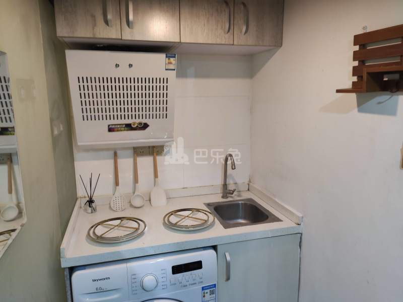 百合白领公寓（礼村洪昌工业路40号）4330026厨房图5