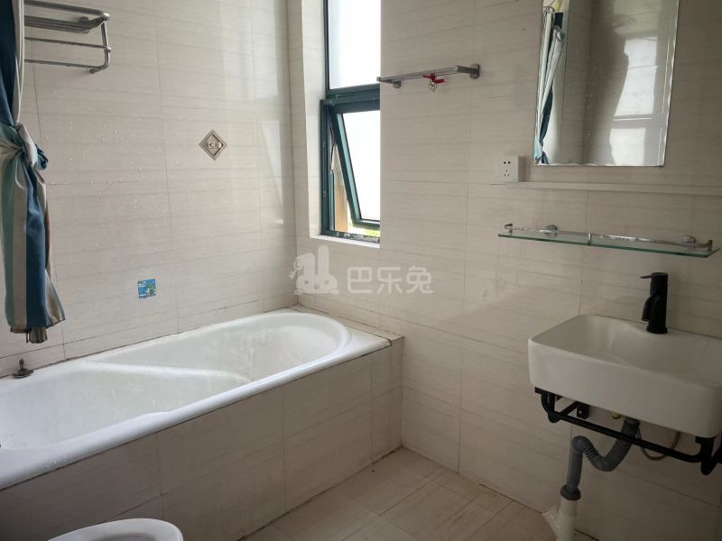 万顺苑4337303卫生间图5