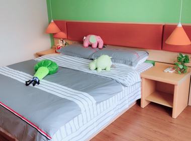 青巢公寓（南京永宁路店） 1室0厅1卫