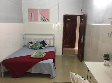 1918公寓（五和1号店） 1室0厅1卫