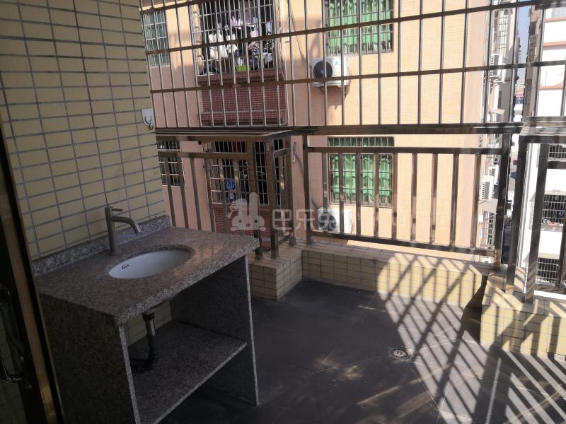 望岗村东胜街77号4512142客厅图9