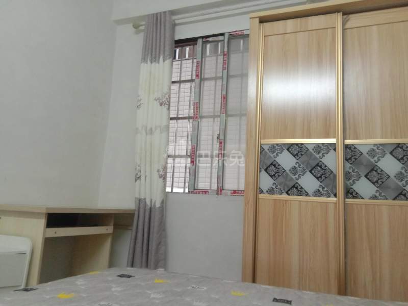 望岗村濠边街13号4512195卧室图3