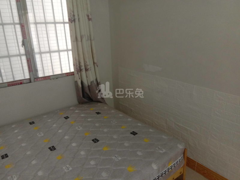 望岗村濠边街13号4512195卧室图6