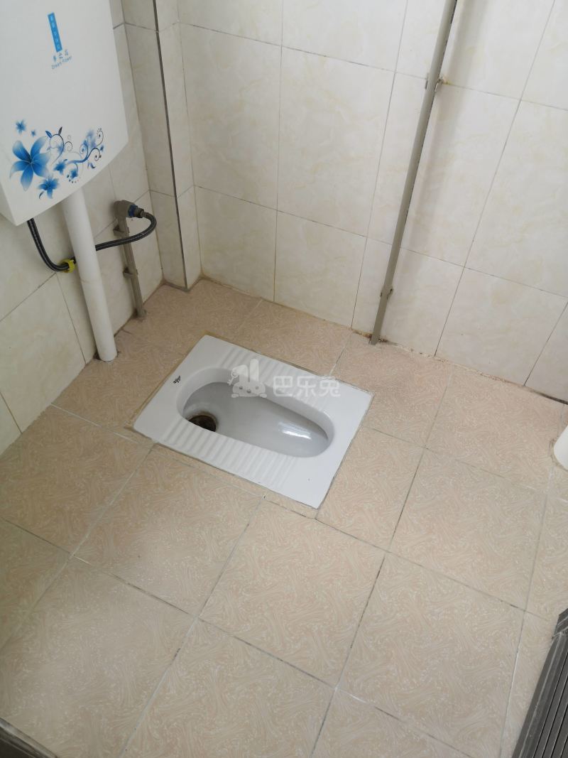 望岗村濠边街13号4512204卫生间图5