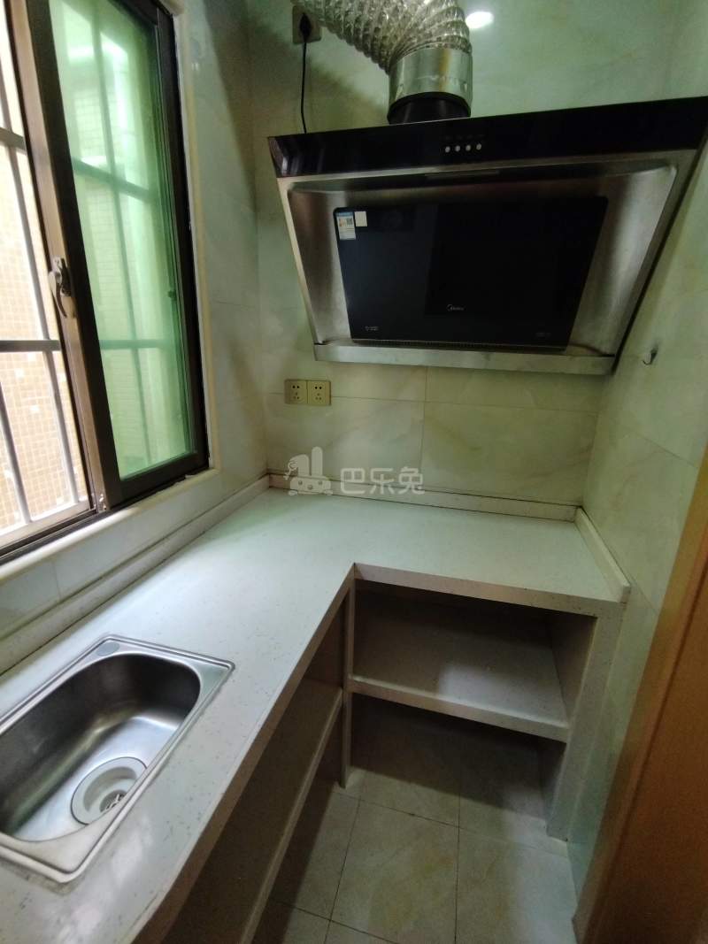 望岗村濠边街七巷8号4512241厨房图5