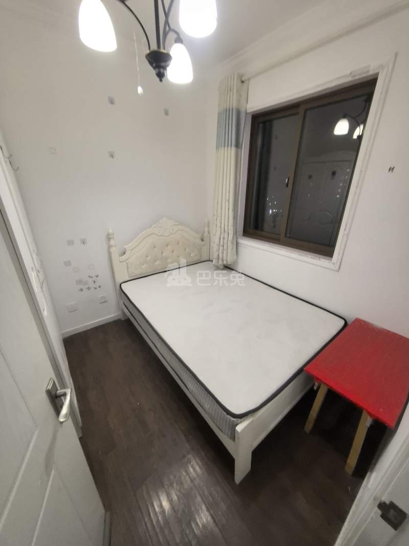 佘北家园竹青苑4524099卧室图3