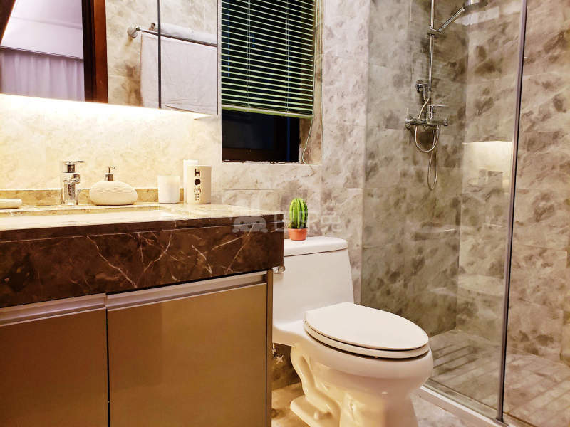 中执朗寓（红山站店）4537183卫生间图8