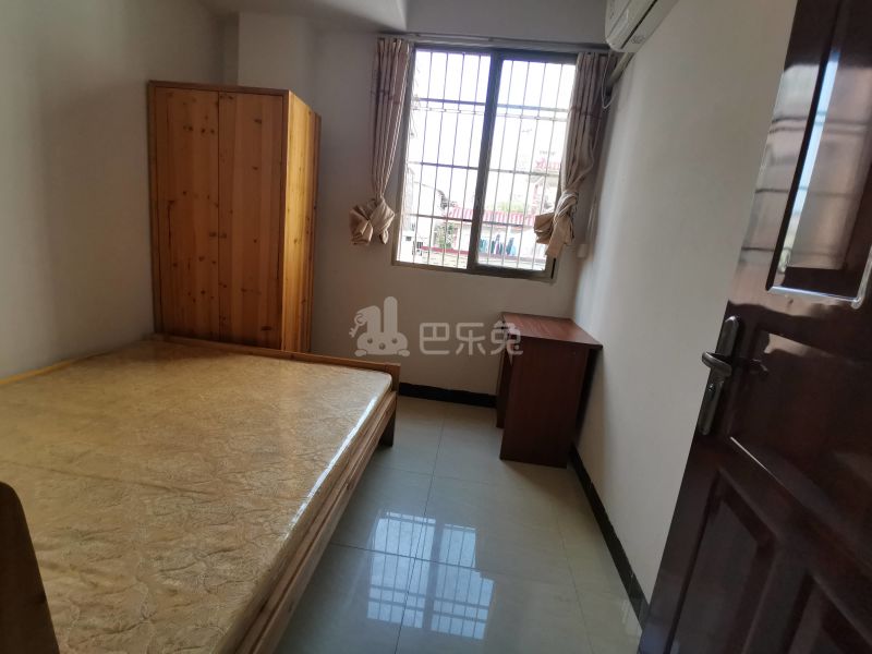 大石大成坊三巷10号4593377卧室图4