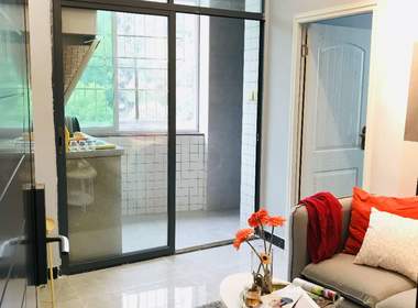 庭苑公寓（樱桃店） 1室1厅1卫