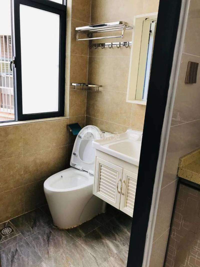 庭苑公寓（栎木店）4599612卫生间图5