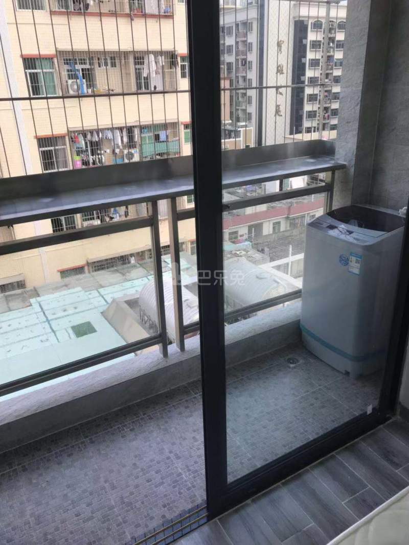 庭苑公寓（蔷薇店）4600137客厅图6