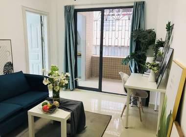 庭苑公寓（向日葵店） 1室1厅1卫