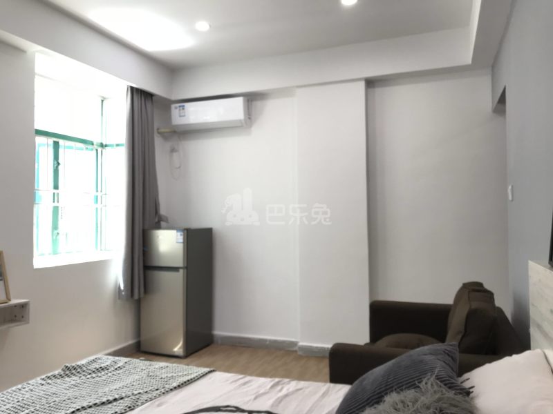 庭苑公寓（梧桐店）4602839客厅图3