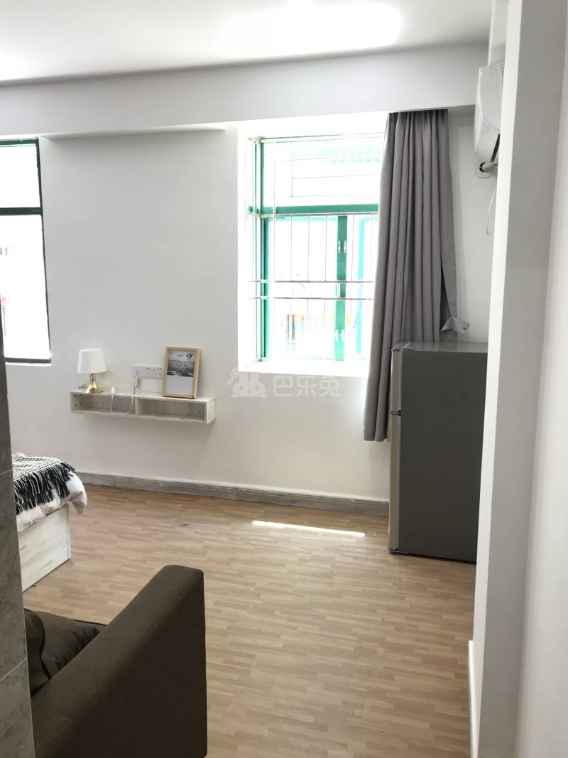 庭苑公寓（梧桐店）4602839客厅图4