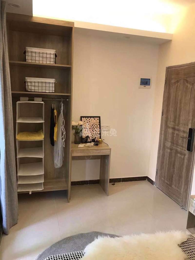 庭苑公寓（松树店）4604501卧室图3