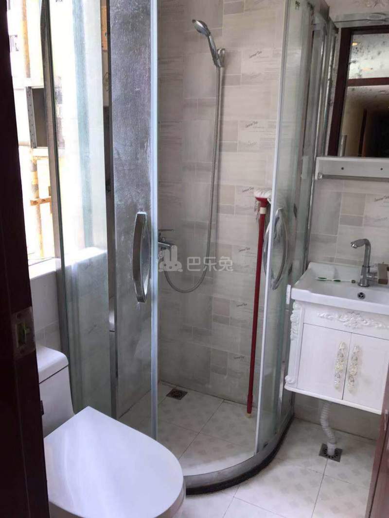 置地精品公寓4632814卫生间图4