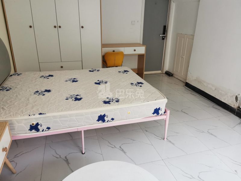 锦秋花园三期4636506卧室图2