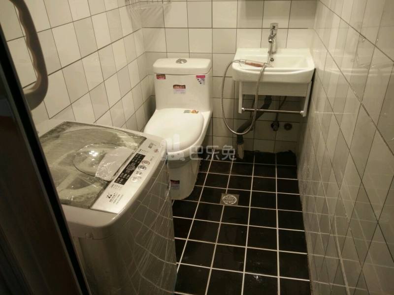 锦秋花园三期4636506卫生间图9