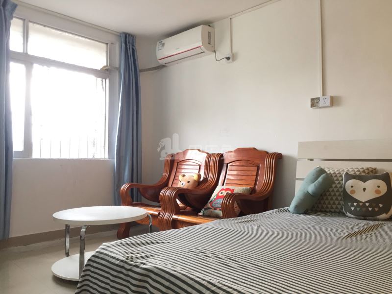 优居公寓（龙东店）4639915卧室图2