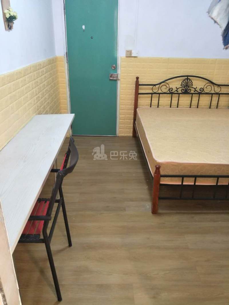 志业时尚公寓（墩背社区17栋）4643150卧室图1