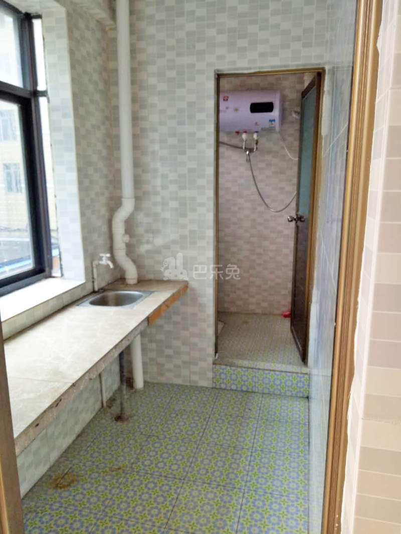 志业时尚公寓（墩背社区17栋）4643155卫生间图6