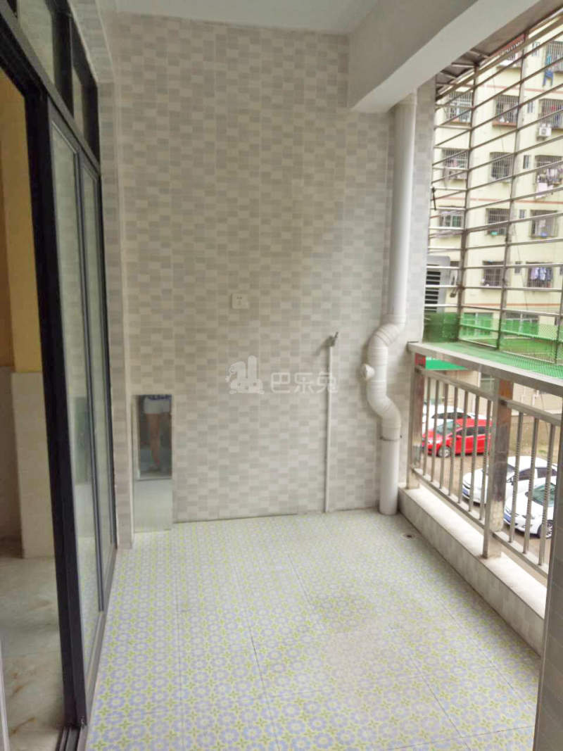 志业时尚公寓（墩背社区17栋）4643155客厅图5