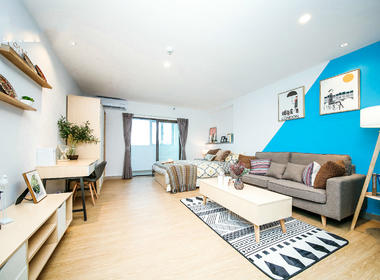 星河盟客郡寓 1室1厅1卫