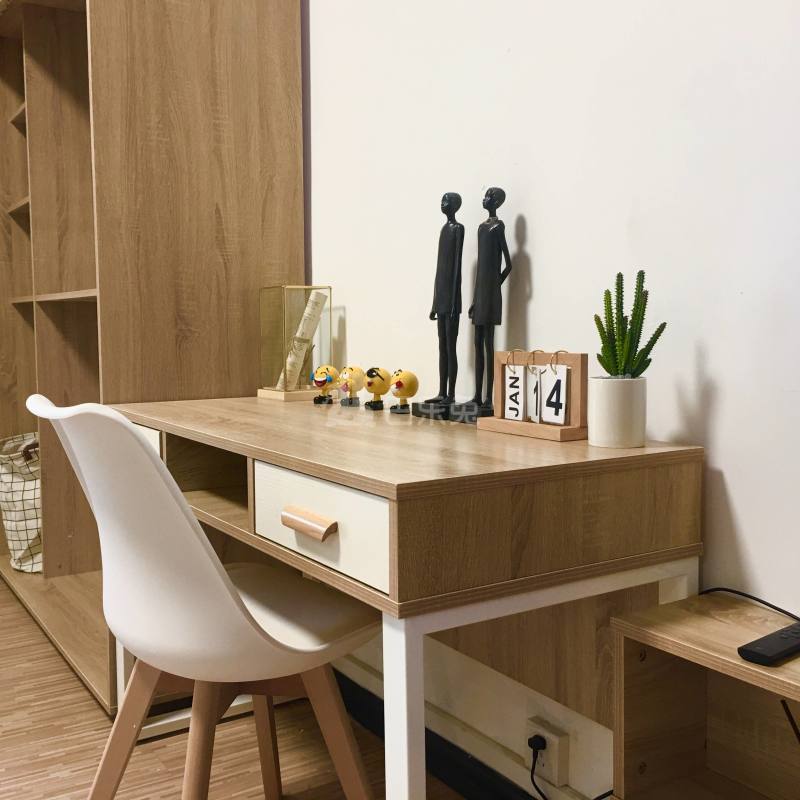 HereHouse（大运店）4650732卧室图1