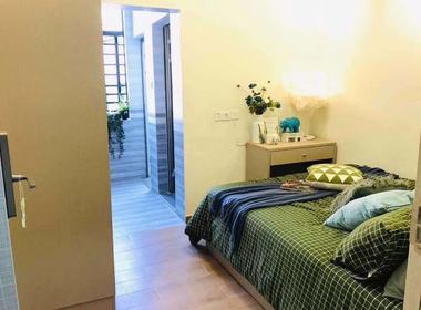 庭苑公寓（枫香店） 1室0厅1卫