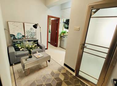 庭苑公寓（香柏木店） 1室1厅1卫