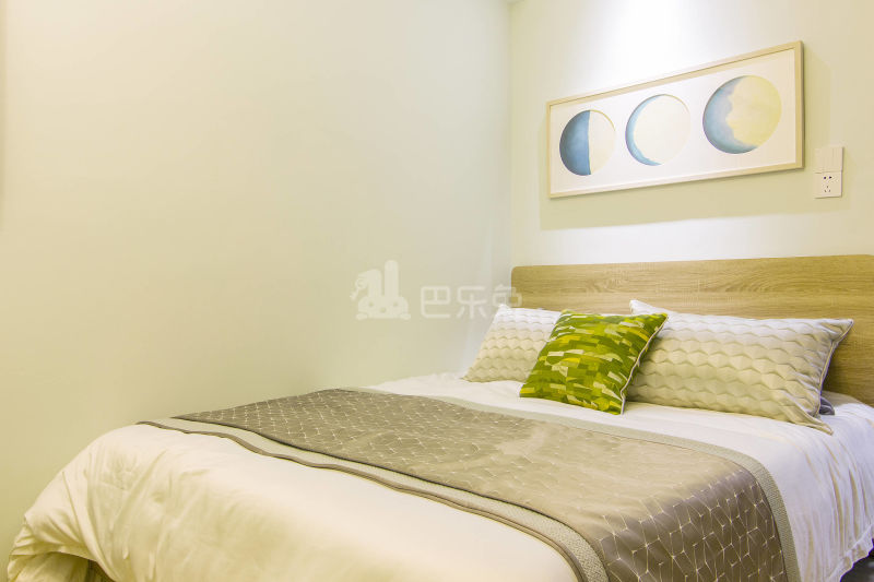 鲤鱼公寓（共和花园店）4676420卧室图4