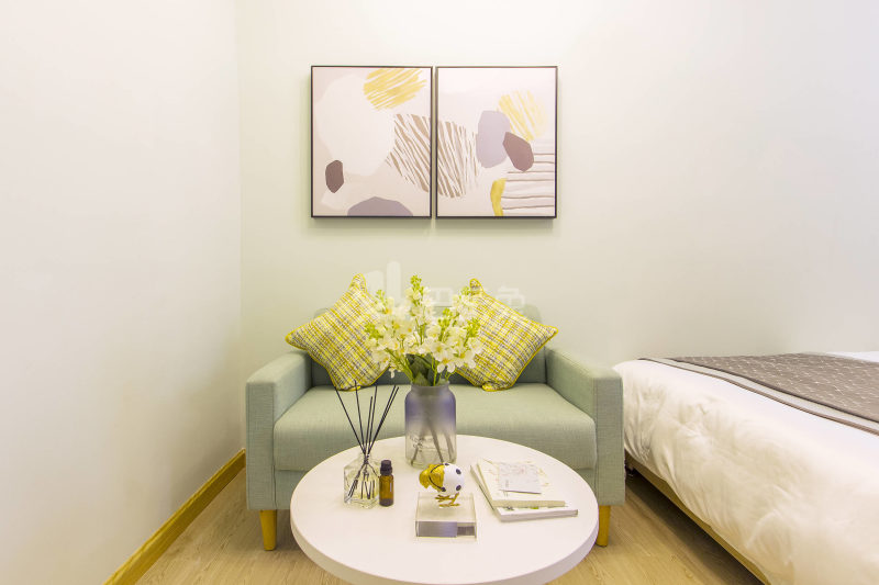 鲤鱼公寓（共和花园店）4676420卧室图2