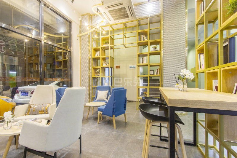 鲤鱼公寓（共和花园店）4676420周边环境图9