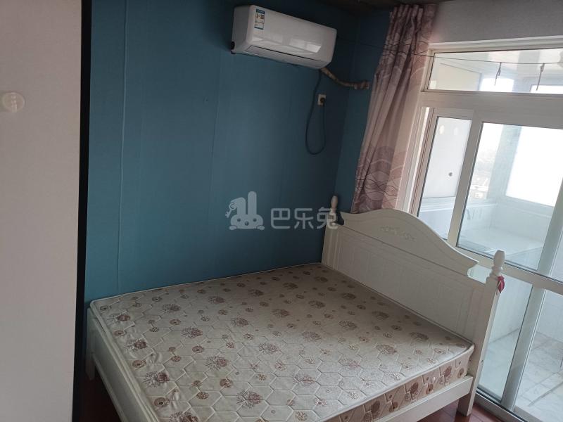 浦江丽都4677328卧室图3