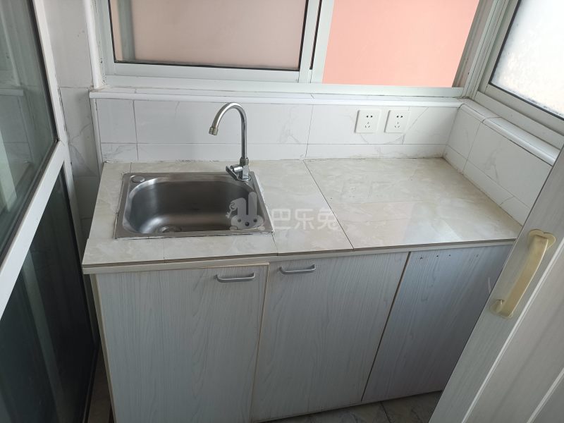 浦江丽都4677328厨房图4