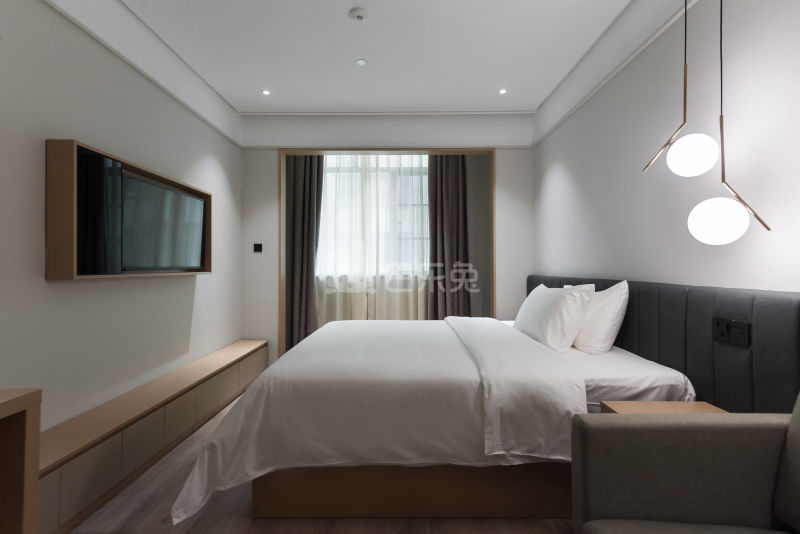 城家高级公寓深圳红岭北地铁站店4680028卧室图0