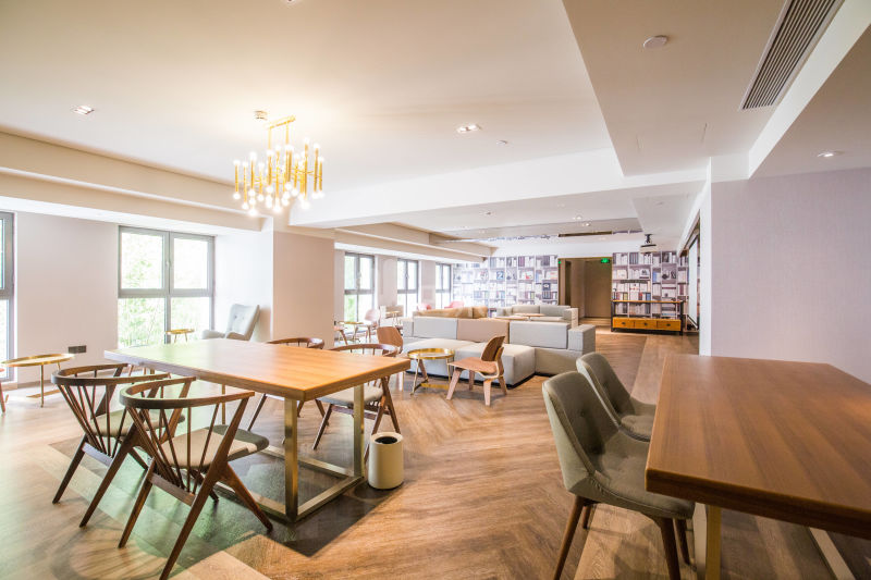 城家公寓上海新虹桥合川路店4681204客厅图8