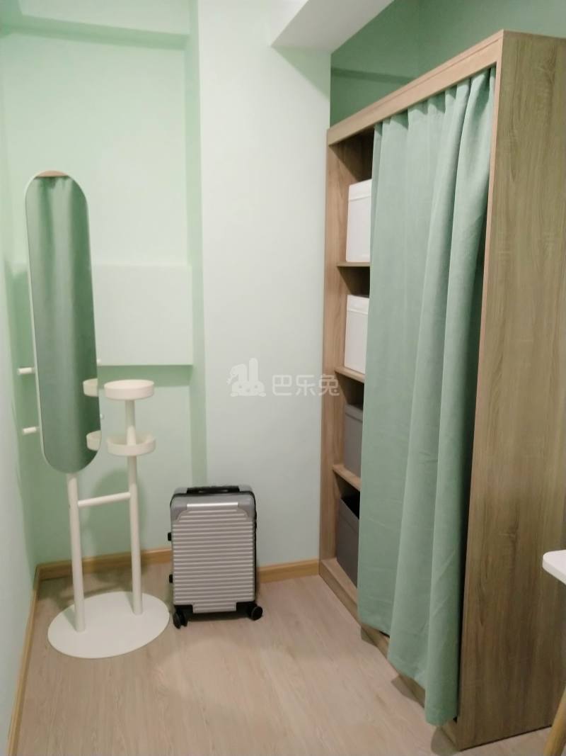 鲤鱼公寓（东二店）4689203卧室图6