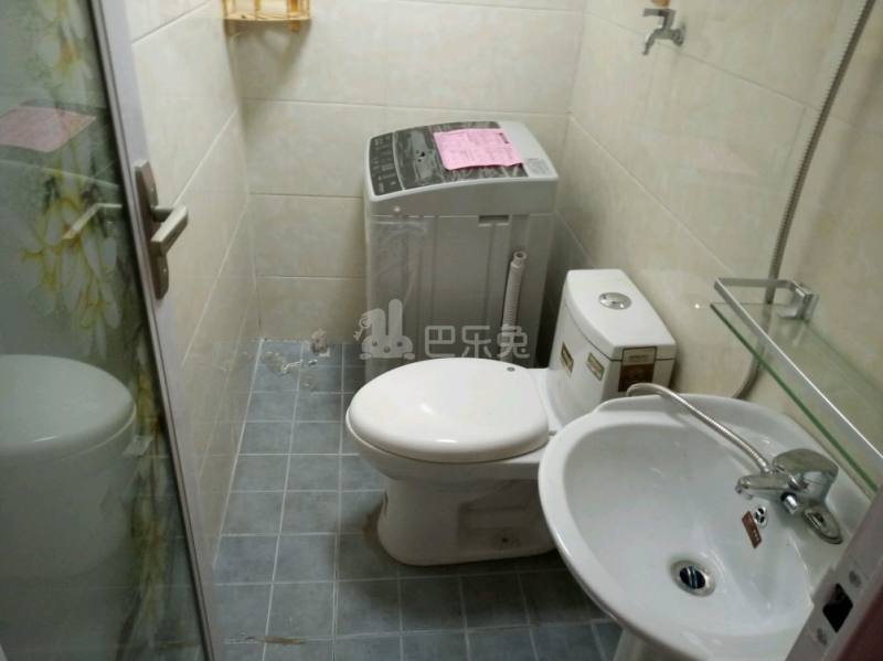 香楠小区（广兰路248弄）18481444卫生间图1