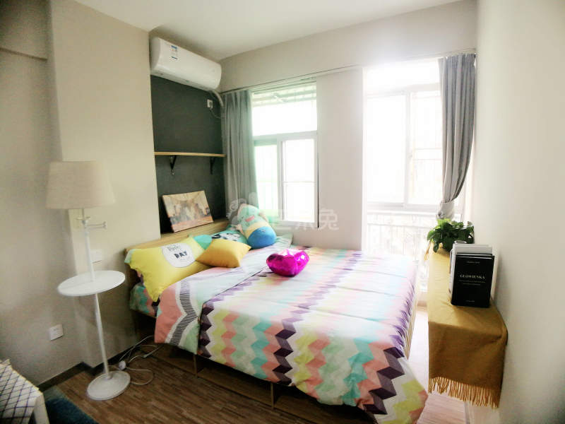 君悦居（民治店）4708055卧室图1