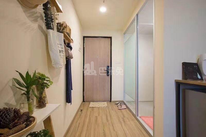 冠寓（翔宇路南站店）4708897客厅图5