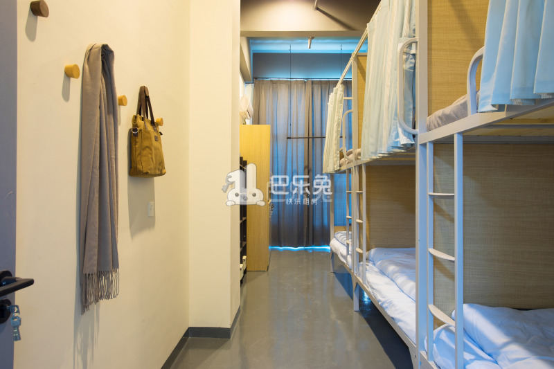 冠寓（翔宇路南站店）4708903卧室图4