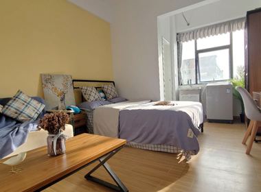 冠寓（福永店） 1室0厅1卫