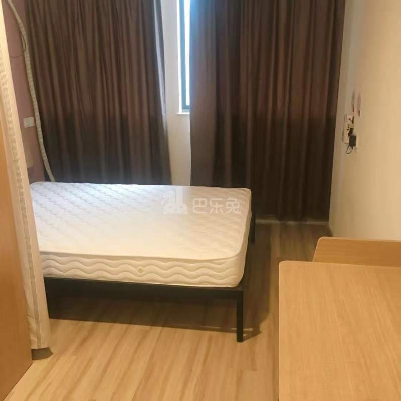 冠寓（翔宇路南站店）4719790卧室图1