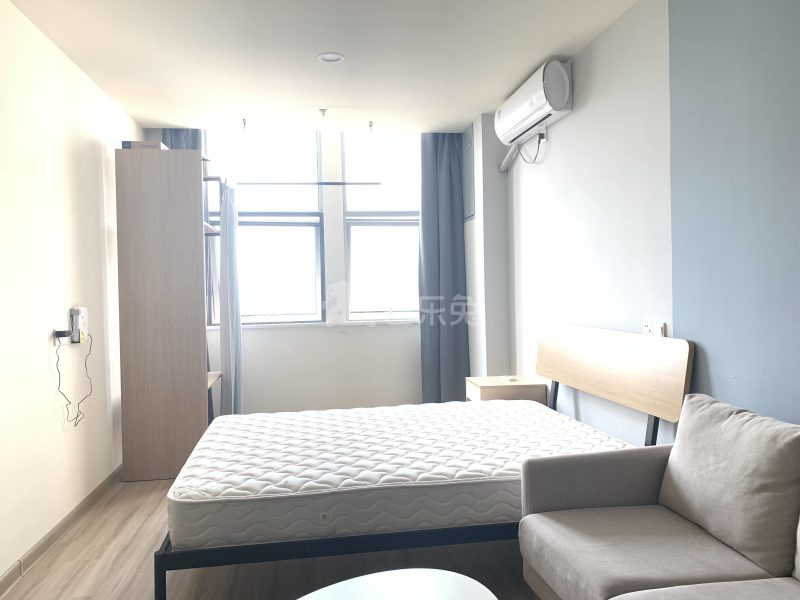 冠寓（翔宇路南站店）4719794卧室图0